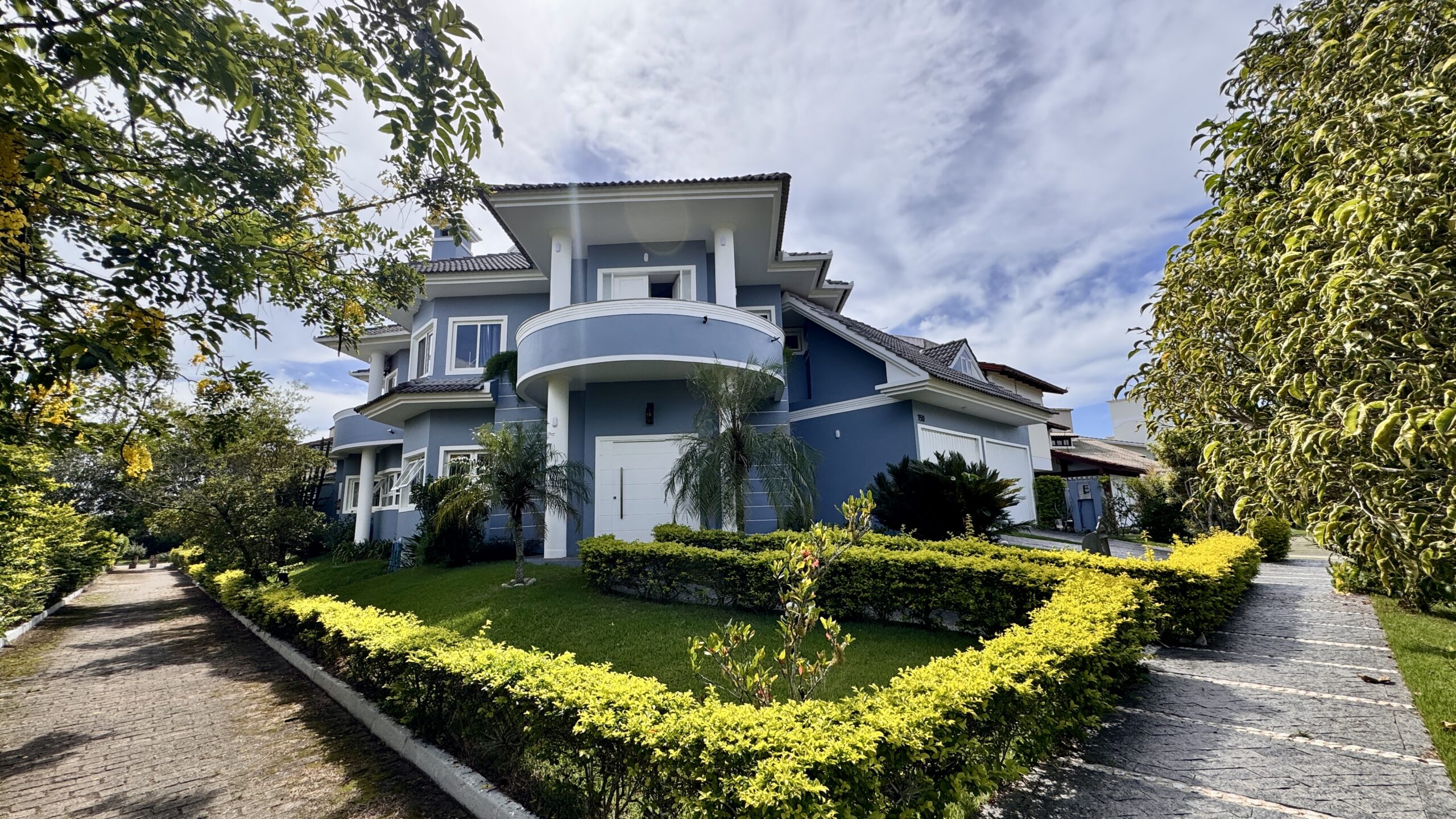Casa com 5 suítes à venda em Jurerê Internacional